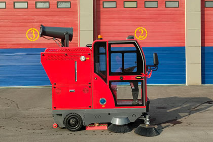 棗莊消防購入萊特LT-G26型掃地車 科技賦能優化運維 定制紅彰顯消防本色