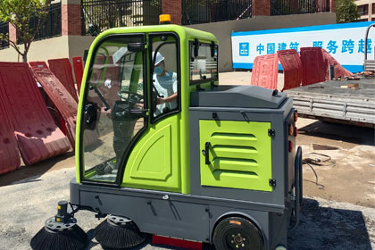 中建三局引進萊特LT-S20掃地車 科技賦能清潔 助力爭先發展