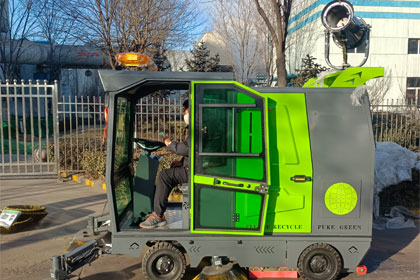 國能榆次熱電引進萊特LT-G50掃地車 綠色賦能 共筑高效清潔新生態