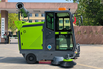 中共鐵道戰備舟橋處委員會引進萊特掃地車 科技賦能煥新顏