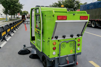 寧德時代引進萊特LT-G26型掃地車 賦能清潔升級 共創高效綠色園區